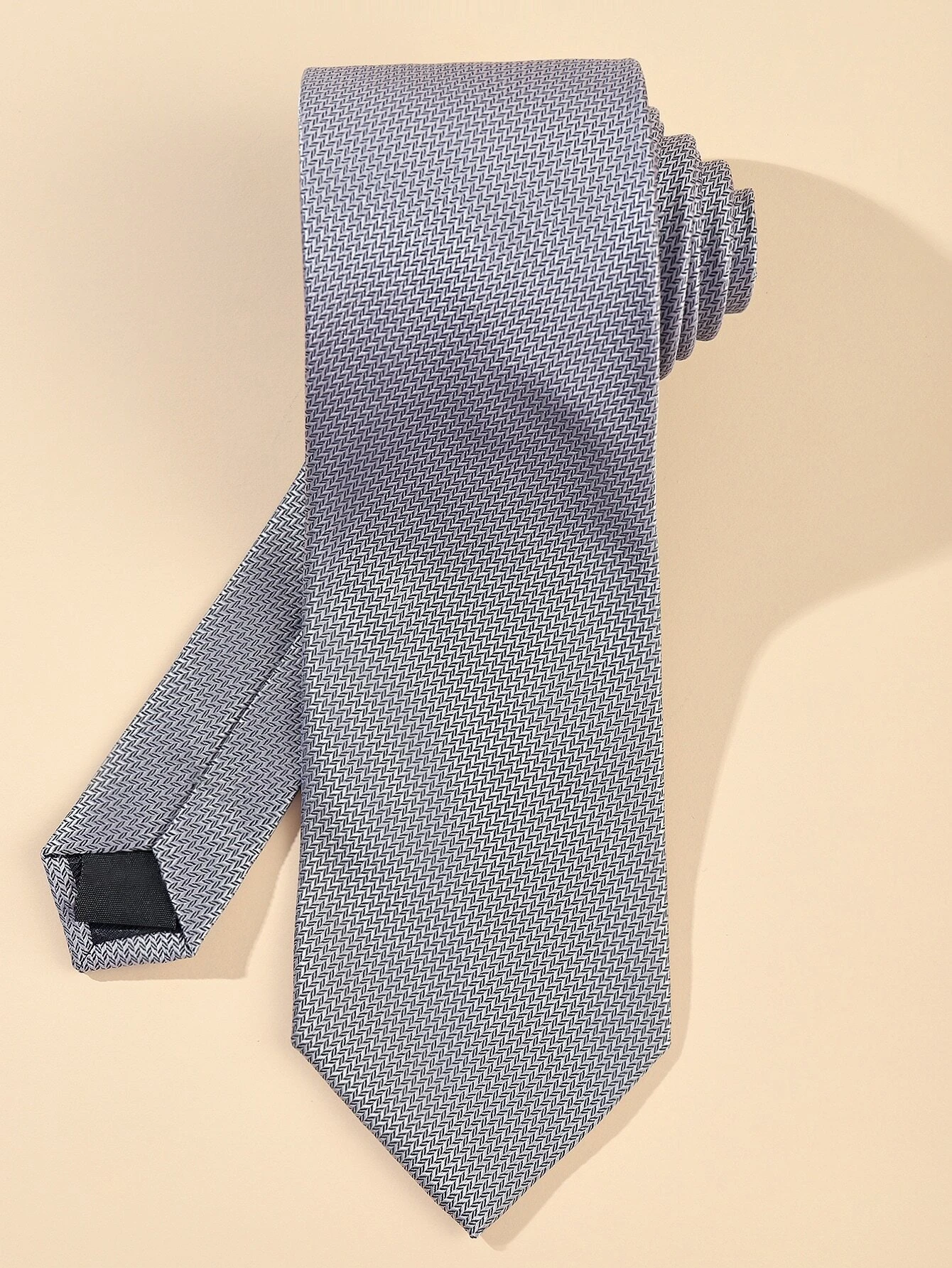 Μονόχρωμη ανδρική γραβάτα γκρι