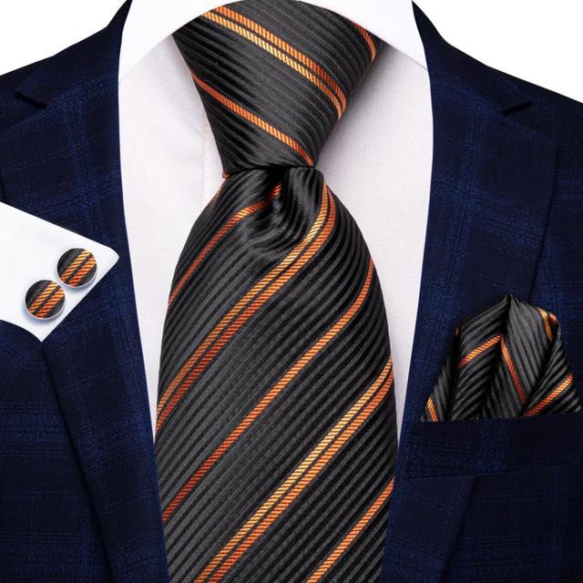 Σετ μεταξωτή γραβάτα μαντήλι μανικετόκουμπα ριγέ πορτοκαλί-μαύρο Χ
